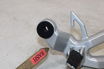03-06 SUZUKI SV1000S OEM RIGHT REAR BACK PASSENGER PEG