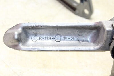 1994 KAWASAKI NINJA ZX9R ZX900B OEM REAR BACK PASSENGER PEG SET PAIR