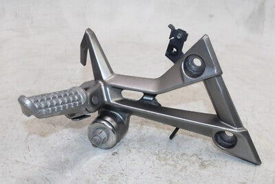 13-17 KAWASAKI NINJA 300 EX300B ABS OEM RIGHT REAR BACK PASSENGER PEG