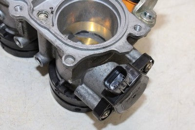 05-06 HONDA CBR600RR OEM MAIN FUEL INJECTORS / THROTTLE BODIES