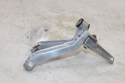 2000 HONDA CBR900RR OEM RIGHT REAR BACK PASSENGER PEG
