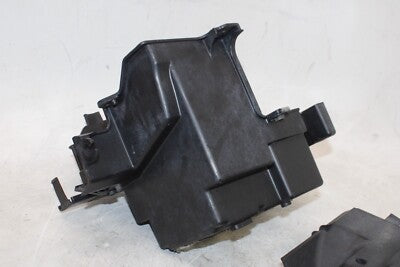 04-10 KAWASAKI VULCAN 2000 VN2000A OEM BATTERY TRAY BOX HOLDER