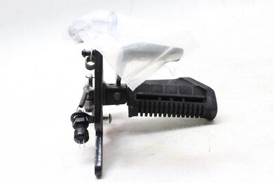 2006 SUZUKI GS500F OEM RIGHT REARSET REAR SET DRIVER FOOT PEG REST STOP