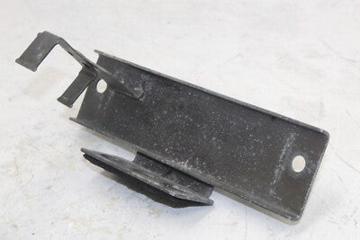 01-07 SUZUKI HAYABUSA GSX1300R OEM GAS TANK FUEL CELL PETROL RESERVOIR BRACKET