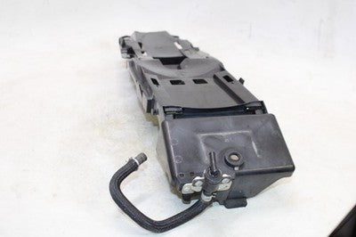 04-09 SUZUKI GSXR 600 OEM REAR BACK TAIL UNDERTAIL BATTERY TRAY PLASTIC