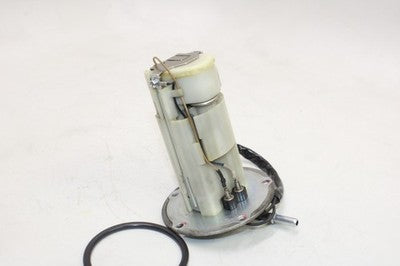 06-22 KAWASAKI VULCAN 900 VN900B CLASSIC OEM FUEL GAS PUMP