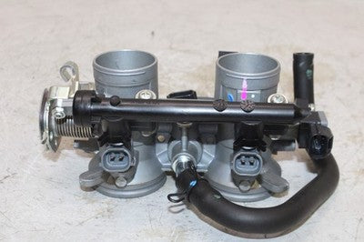 22-23 KAWASAKI NINJA 400 OEM MAIN FUEL INJECTORS / THROTTLE BODIES