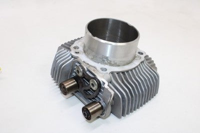 2012 DUCATI MONSTER 696 OEM FRONT ENGINE MOTOR PISTON CYLINDERS BLOCK JUG