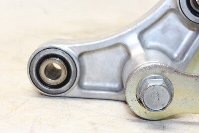 94-97 KAWASAKI NINJA ZX9R ZX900B OEM REAR DOGBONE SHOCK LINKAGE LINK