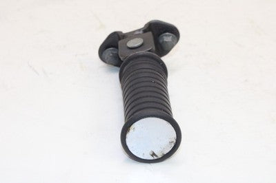 2009 KAWASAKI VULCAN 900 VN900B CLASSIC OEM RIGHT REAR PASSENGER FOOT PEG REST