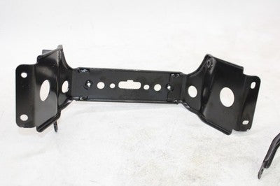 2004 YAMAHA VINO 125 XC125 OEM MISC BRACKET MOUNTS PAIR