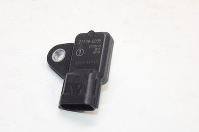 06-24 KAWASAKI VULCAN 900 VN900B CLASSIC OEM MAP MASS AIR FLOW PRESSURE SENSOR