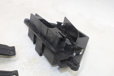 15-16 HARLEY-DAVIDSON ROAD GLIDE SPECIAL FLTRXS OEM INNER COWL TRAY PAIR