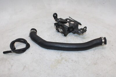 97-98 SUZUKI GSXR600 OEM HOSE MISC HOSE BRACKET MOUNT