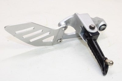 08-09 SUZUKI GSXR 600 OEM LEFT FRONT FOOT REST PEG STEP