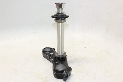 98-99 KAWASAKI NINJA ZX9R ZX900C OEM FRONT FORKS CLAMP LOWER TRIPLE TREE STEM