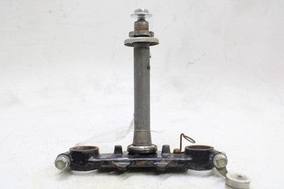 1980 YAMAHA XT250 OEM FRONT FORKS CLAMP LOWER TRIPLE TREE STEM