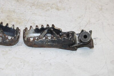 1992 KAWASAKI KX250 OEM LEFT RIGHT FOOT RESTS PEGS