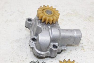 2023 YAMAHA YZF R3 OEM ENGINE WATER OIL PUMP