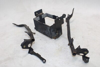 1993 SUZUKI GS500E OEM BRACKET SET PAIR W BATTERY HOLDER