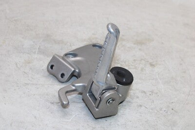 02-05 KAWASAKI ZZR1200 OEM RIGHT REAR BACK PASSENGER PEG