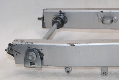 01-06 SUZUKI KATANA 750 GSX750F OEM REAR SWINGARM BACK SUSPENSION SWING ARM