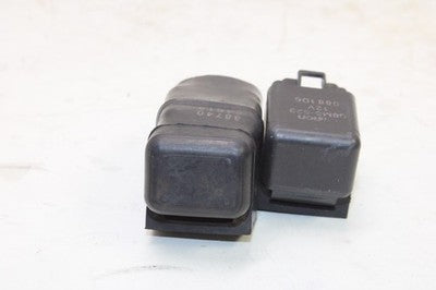 01-09 SUZUKI GSXR 1000 OEM RELAY PAIR