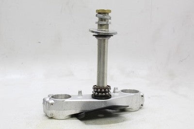 06-09 SUZUKI GSXR 600 OEM FRONT FORKS CLAMP LOWER TRIPLE TREE STEM