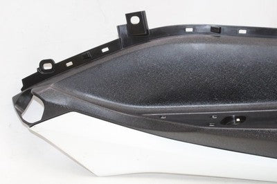 2018 YAMAHA XMAX CZD300 OEM RIGHT SIDE FOOT PANEL REST COWL