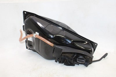 2018 YAMAHA XMAX CZD300A OEM GAS FUEL TANK CELL PETROL RESERVOIR