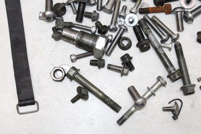 2002 YAMAHA V STAR 650 XVS650A CLASSIC OEM ENGINE MOUNTING BOLTS MOTOR SCREWS