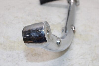 1992 SUZUKI INTRUDER 1400 VS1400GL OEM RIGHT REAR FOOT BRACKET