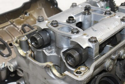 14-15 HONDA INTERCEPTOR 800 OEM ENGINE TOP END CYLINDER HEAD