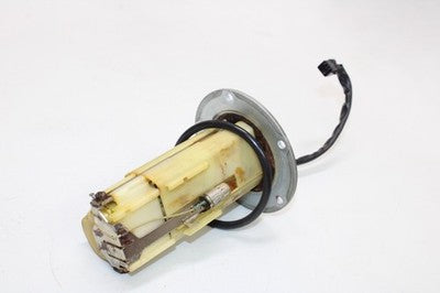 06-22 KAWASAKI VULCAN 900 VN900B CLASSIC OEM FUEL GAS PUMP