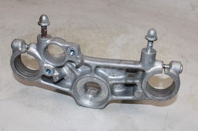 84-85 HONDA SHADOW 700 VT700C OEM FORKS UPPER TRIPLE TREE CLAMP