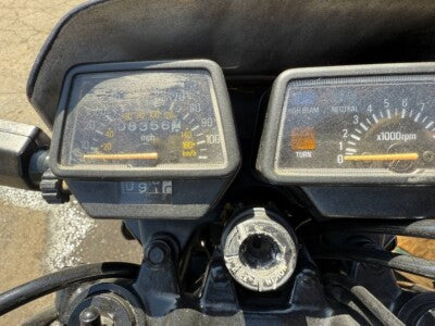 87 YAMAHA XT350 OEM GAUGE SPEEDO TAC METERS ASSEMBLY