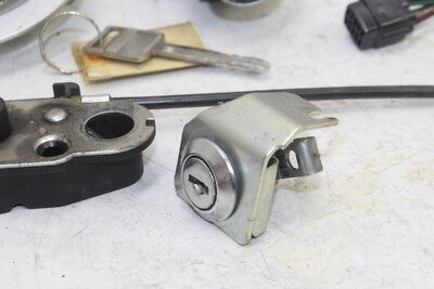 2016 SUZUKI BANDIT 1250S OEM IGNITION LOCK KEY SET W/ GAS CAP AND SEAT LOCK