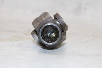 1992 SUZUKI INTRUDER 1400 VS1400GL OEM U UNIVERSAL JOINT GEAR