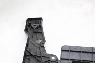 2003 YAMAHA ZUMA 50 YW50 OEM FLOOR BOARD PLASTIC BATTERY COVER