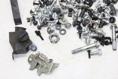 2018 YAMAHA XMAX CZD300A OEM ENGINE MOUNTING BOLTS HARDWARE MOTOR SCREWS