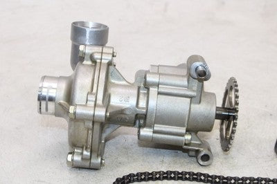 2012 Yamaha FZ8 FZ8-NC OEM ENGINE MOTOR OIL PUMP