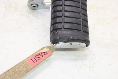 1984 HONDA MAGNA 700 VF700C OEM RIGHT FRONT FOOT REST PEG STEP