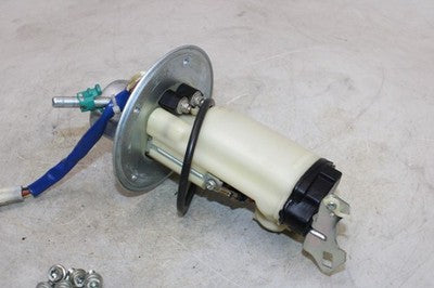 06-07 SUZUKI GSXR 750 OEM FUEL PUMP GAS PETROL SENDER UNIT