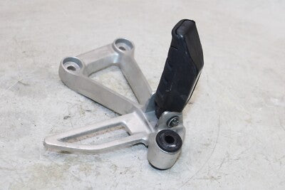 2022 HONDA CBR300R OEM RIGHT REAR BACK PASSENGER PEG