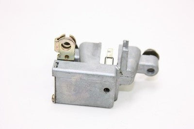 2005 YAMAHA VINO 125 YJ125 OEM REAR PASSENGER SEAT LATCH LOCK ASSEMBLY