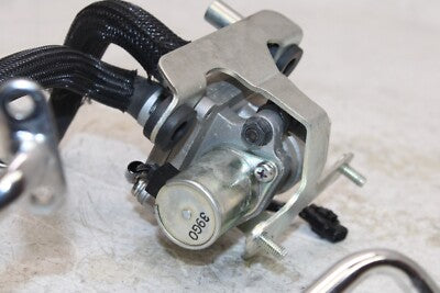 2015 SUZUKI BOULEVARD C50 VL800 OEM AIR SUSPENSION PUMP