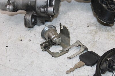 2014 SUZUKI VSTROM DL1000 ABS OEM IGNITION LOCK KEY SET W/ GAS CAP AND SEAT LOCK