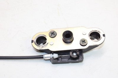 04-09 SUZUKI VSTROM 650 DL650 OEM REAR BACK SEAT LOCK !NO KEY!