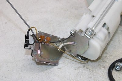 2020 SUZUKI SV650 OEM FUEL PUMP GAS PETROL SENDER UNIT