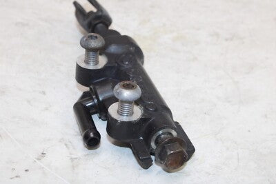 09-17 YAMAHA FZ6R OEM REAR BACK BRAKE MASTER CYLINDER
